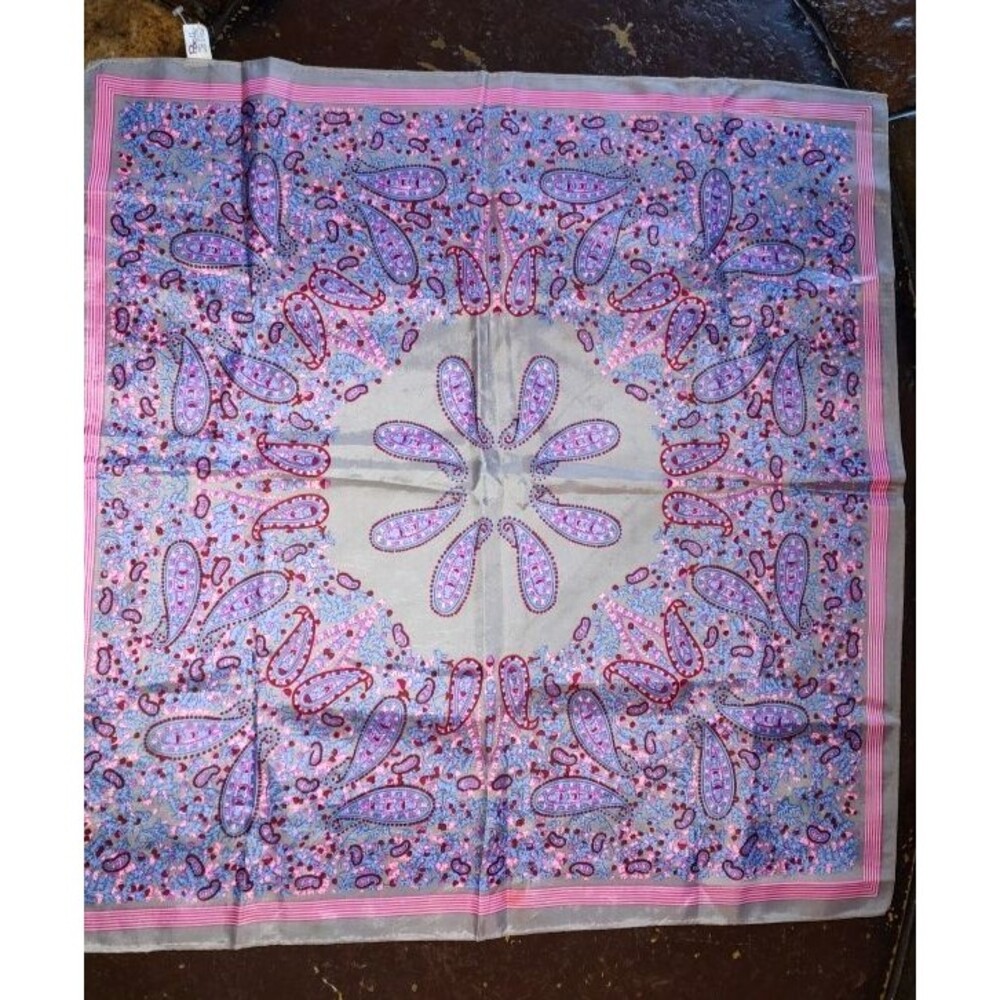 Women's 100% Acetate Paoli Paisley Lavender Pink Gray Square Scarf Made in Japan